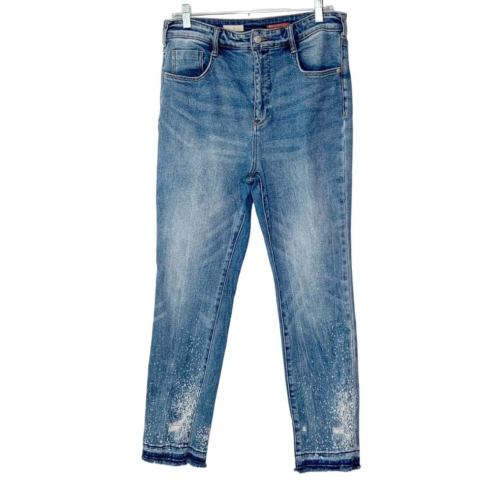 Anthropologie Pilcro The Cigarette Leg Distressed Straight Jeans Size 31 B132